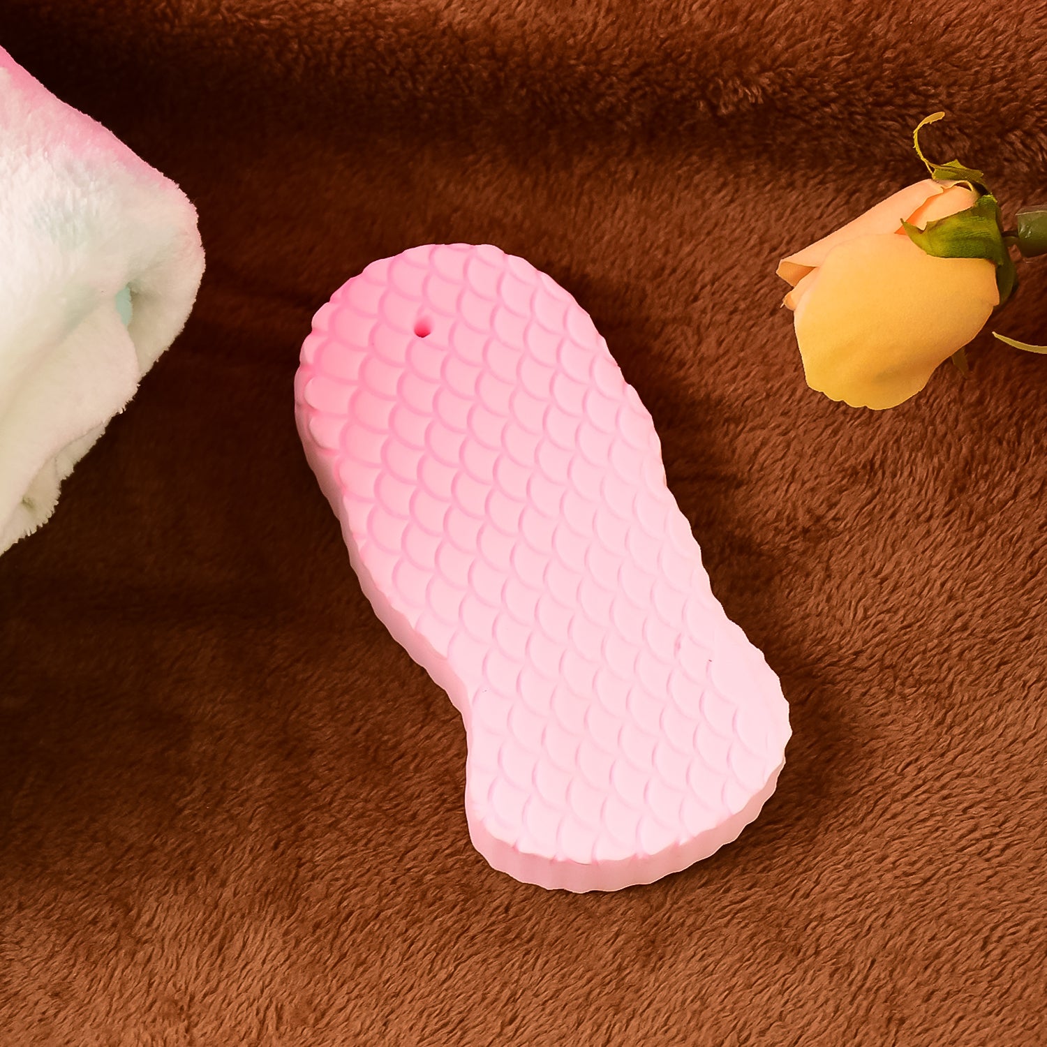 01_3d4436c2-a524-4866-b72c-3d613fb35ab6.jpg Rehbarlane Ultra Soft Exfoliating Sponge | Dead Skin Remover Sponge For Body | Face Scrubber for Women and Men - Image 1