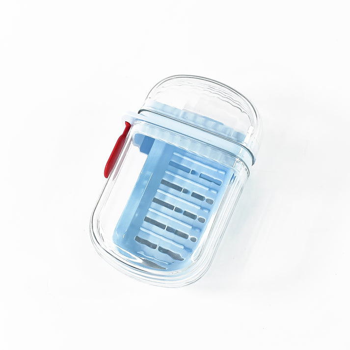 05_2ba1488d-eecd-4ee9-9bca-2efc11967f77.jpg Rehbarlane Unbreakable Travel Soap Case with Secure Lock (1 Pc) - Image 1