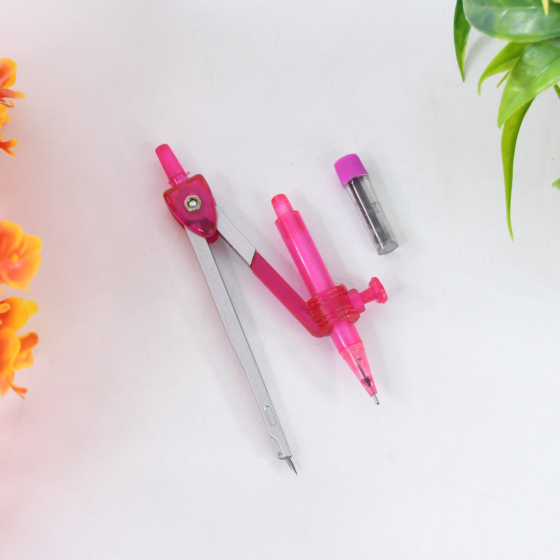 06_f81aa9f5-9c1c-4946-80ef-065056b2d611.jpg Rehbarlane Student Geometry Compass Set (4-in-1) ?Compact Math Tool Kit for Drawing & Measuring - Image 1